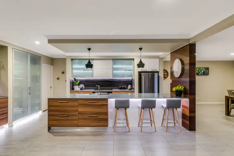 12 Heron Court, Kleinton QLD 4352