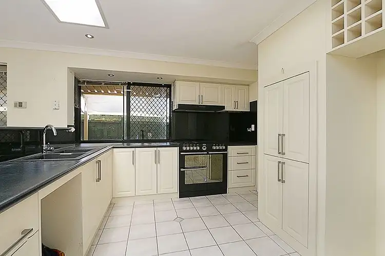 76 Oliphant Street, Kenwick WA 6107