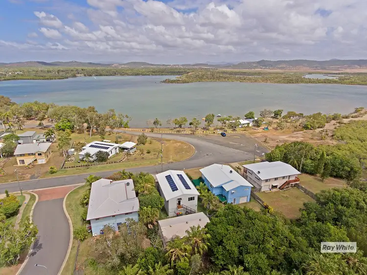 Second view of Homely house listing, 33 PINNACLE Street, Causeway Lake QLD 4703