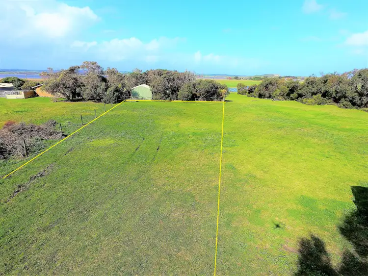 28 Old Peterborough Road, Peterborough VIC 3270