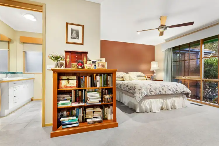 Sixth view of Homely house listing, 3 Cecil Court, South Morang VIC 3752