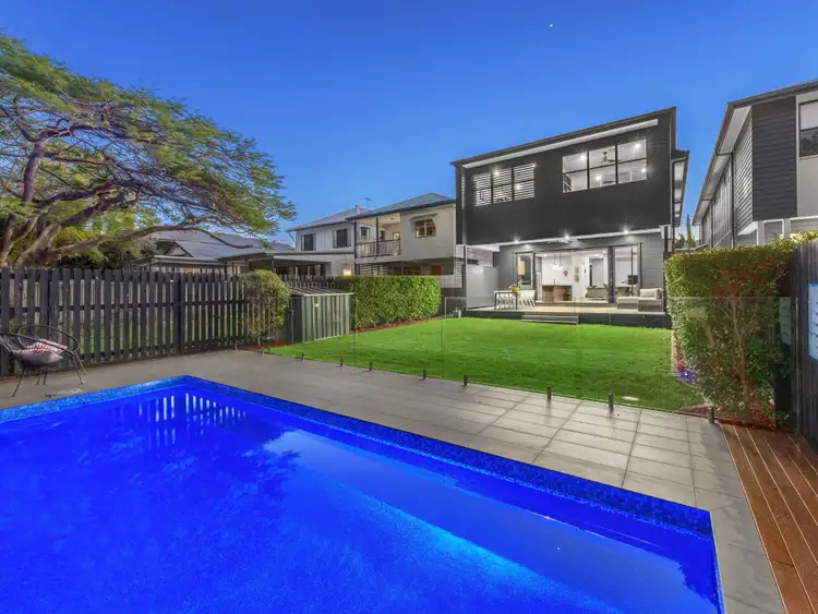 Second view of Homely house listing, 74 Amy Street, Hawthorne QLD 4171