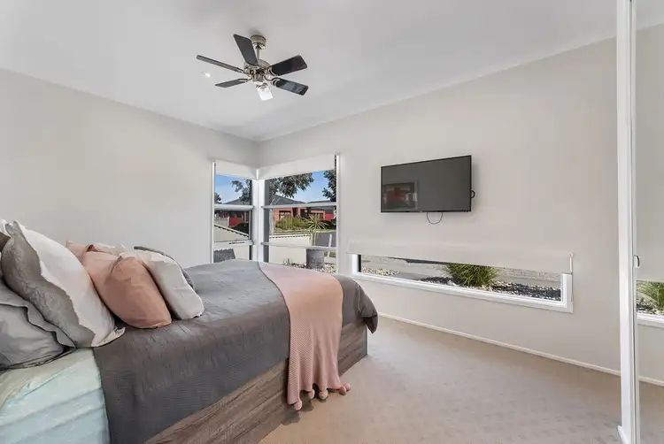 Second view of Homely house listing, 7 Burrora Way, Craigieburn VIC 3064
