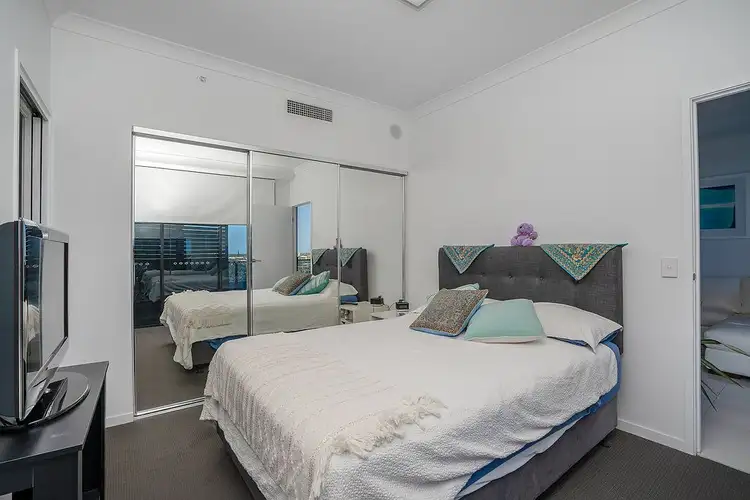 Sixth view of Homely unit listing, 1606/5 Harbour Side Court, Biggera Waters QLD 4216