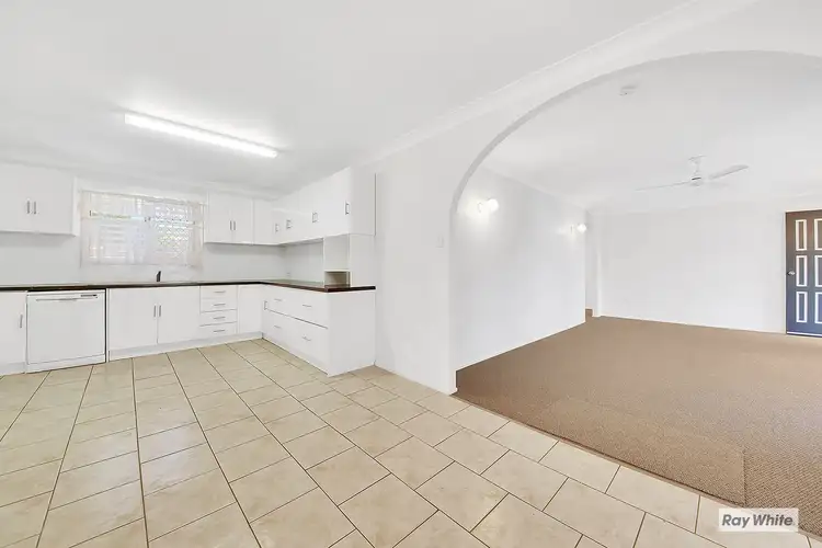 Sixth view of Homely house listing, 9 Lyndall Drive, Lammermoor QLD 4703