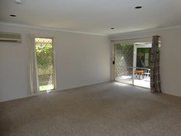 Second view of Homely villa listing, 6/11 Andrew Street, Wynnum QLD 4178