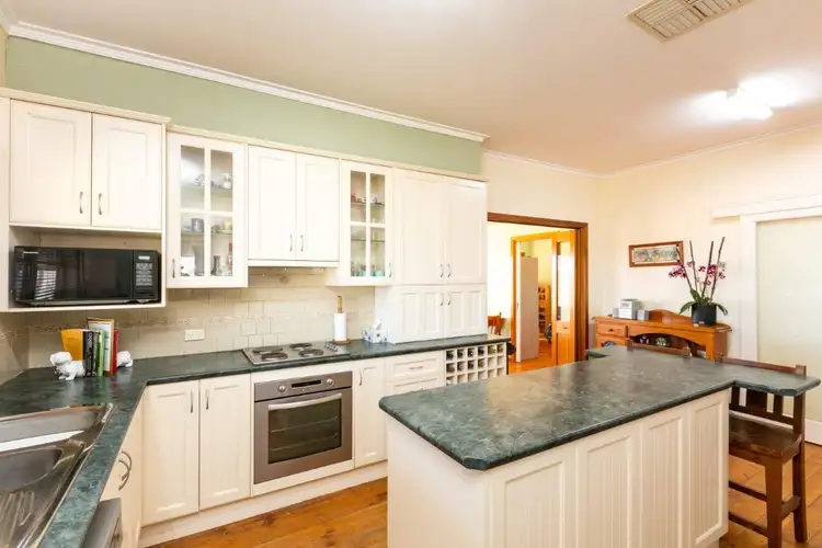 Fifth view of Homely house listing, 601 Irymple Avenue, Irymple VIC 3498