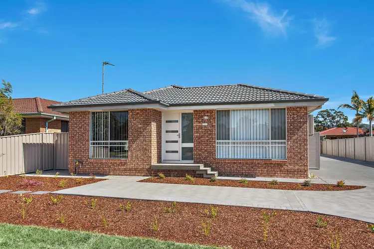 1/12 White Gum Avenue, Albion Park Rail NSW 2527