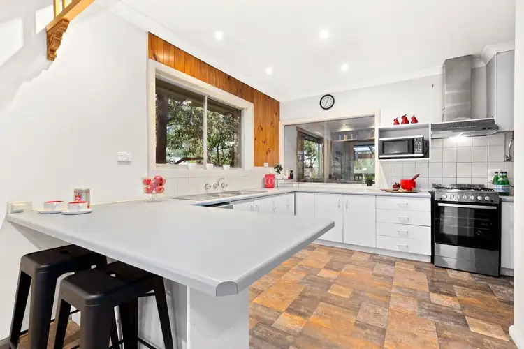 5 Guymer Court, Montmorency VIC 3094