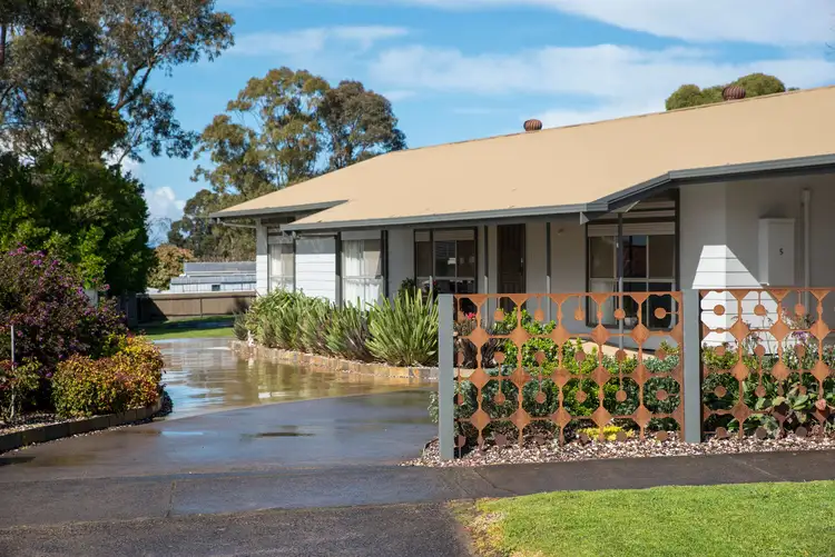 Second view of Homely house listing, 5 Mount Gambier Road, Casterton VIC 3311