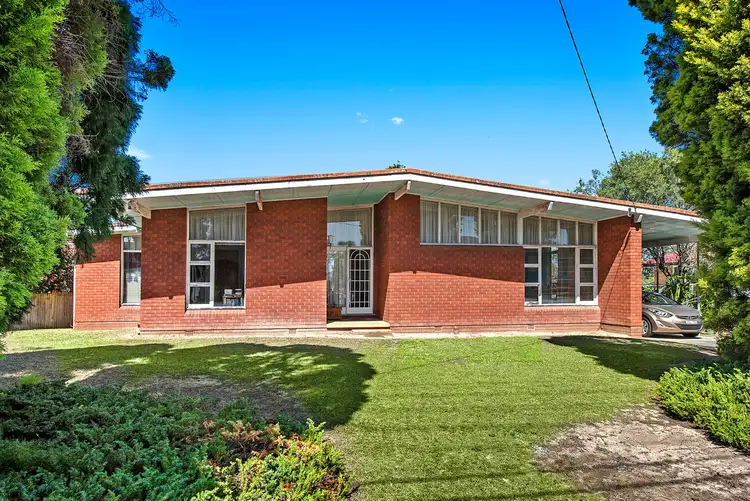 17 Brett Avenue, Hornsby Heights NSW 2077