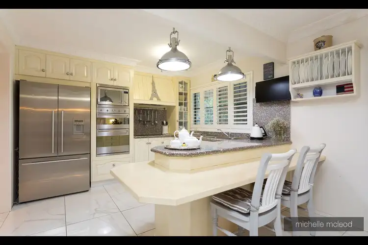 Fifth view of Homely house listing, 2 Dillingen Street, Chapel Hill QLD 4069