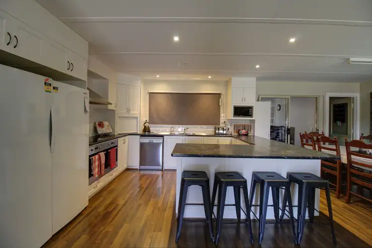 Second view of Homely house listing, 7 Hameister Avenue, Loxton SA 5333