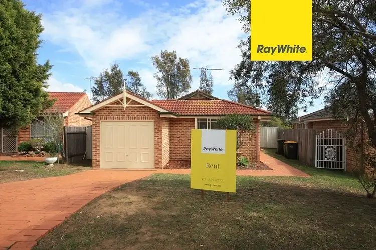 33 Parkholme Circuit