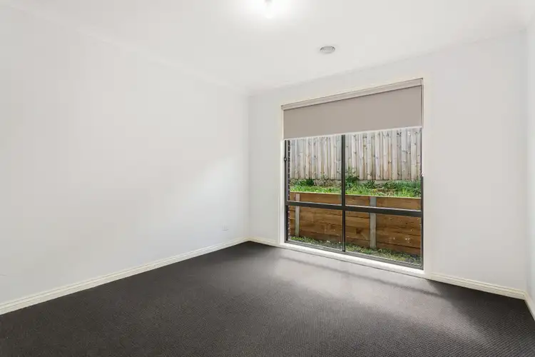 Sixth view of Homely house listing, 14 Buscombe Cresent, Drouin VIC 3818