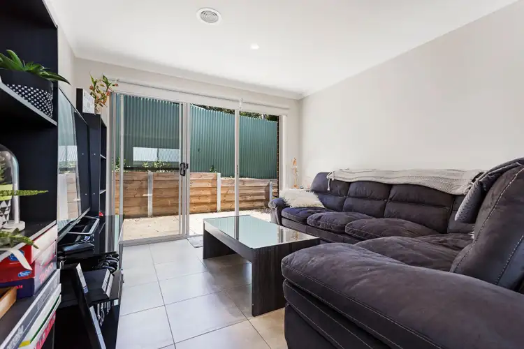 Fourth view of Homely townhouse listing, 1/415b Ligar Street, Soldiers Hill VIC 3350