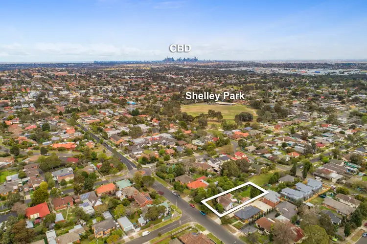 Second view of Homely house listing, 39 McEwan Road, Heidelberg Heights VIC 3081