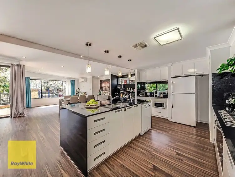 14 Laverstock Street, South Guildford WA 6055