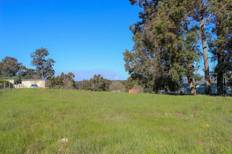 16 Skye Lane, Bridgetown WA 6255