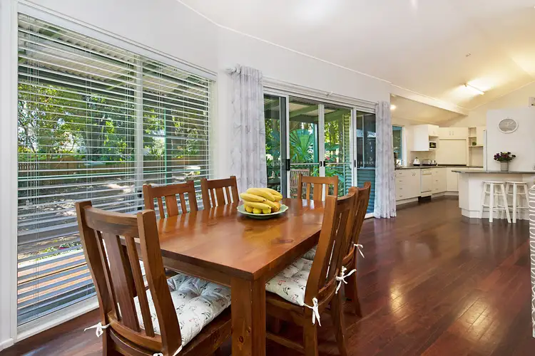 4 Mary Cairncross Avenue, Maleny QLD 4552