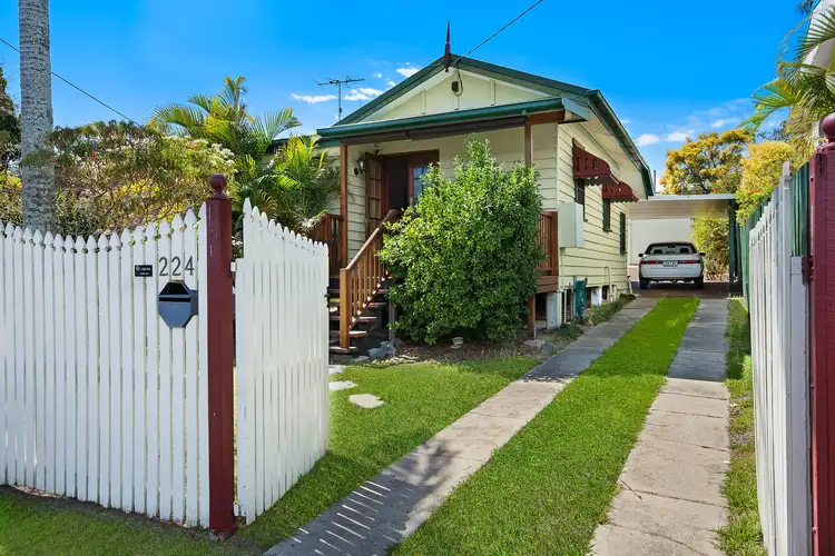 224 Scarborough Road, Scarborough QLD 4020