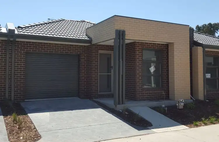 Main view of Homely unit listing, 22 Burssi Circuit, Doreen VIC 3754