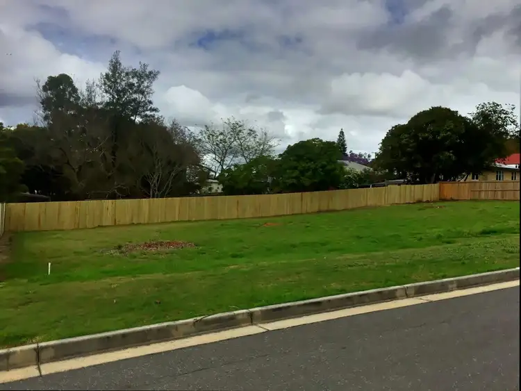 5 Jones Street, Bundamba QLD 4304