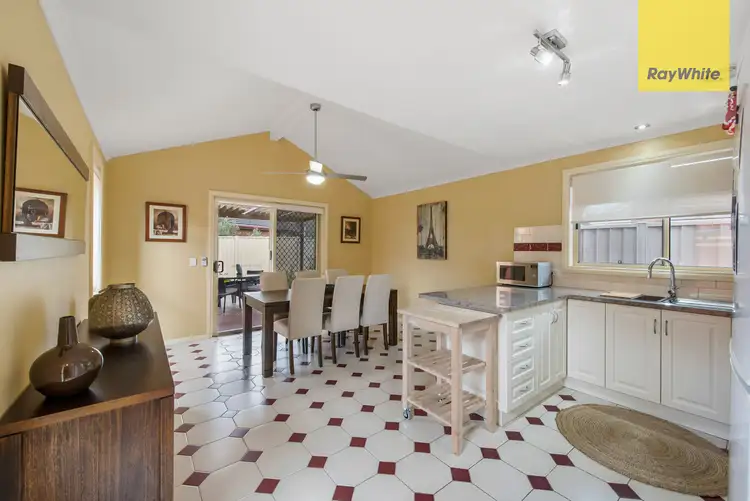 Fifth view of Homely house listing, 2/5 Marriot Road, Keilor Downs VIC 3038