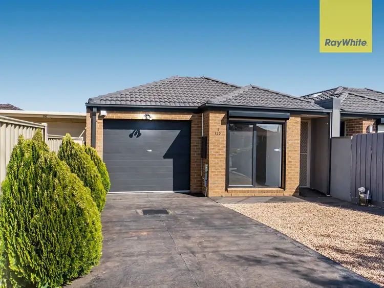 1/193 Centenary Avenue, Melton VIC 3337