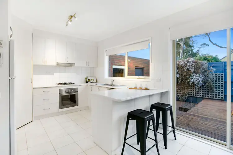 Third view of Homely unit listing, 2/8 Argyle Street, Frankston VIC 3199