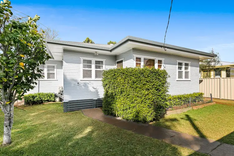 32 Fourth Avenue, Harristown QLD 4350