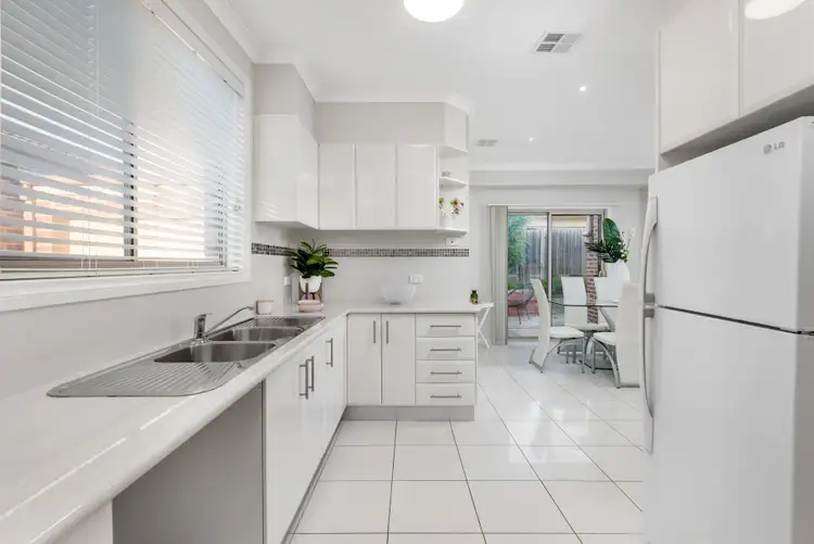 Sixth view of Homely townhouse listing, 4/442 Grimshaw Street, Bundoora VIC 3083