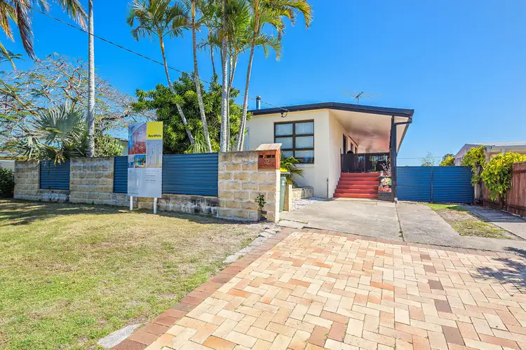 32 Cumming Street, Bongaree QLD 4507