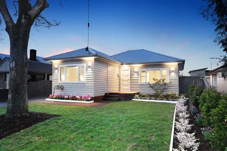 63 Glenola Road, Chelsea VIC 3196
