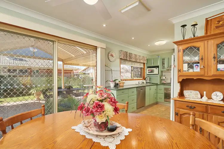 Fifth view of Homely house listing, 32 Girraween Mews, Glenfield Park NSW 2650