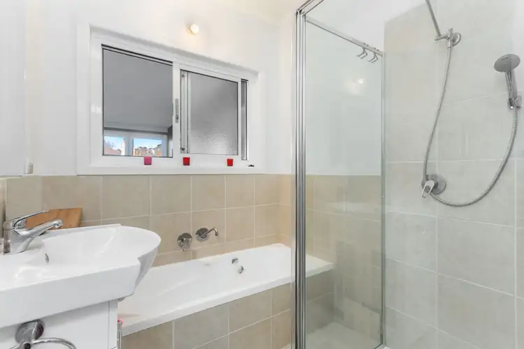Seventh view of Homely house listing, 8 Graham Street, Kangaroo Flat VIC 3555