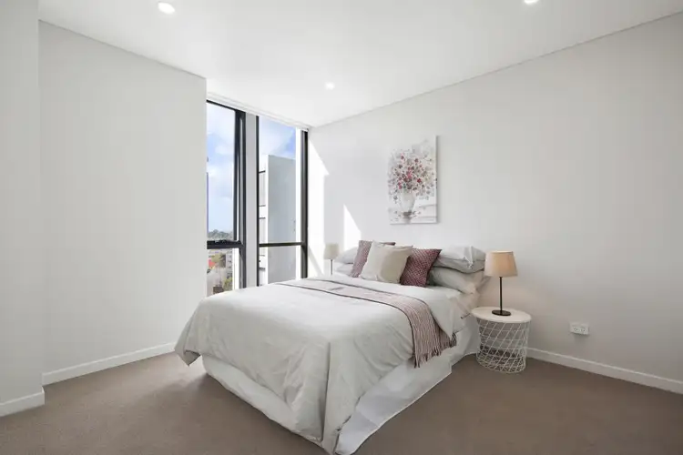 Sixth view of Homely unit listing, 702/567 Pacific Highway, St Leonards NSW 2065