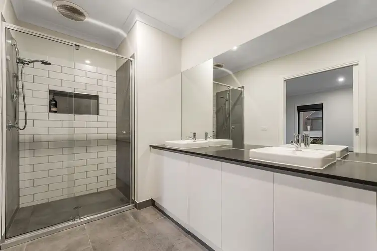 Sixth view of Homely house listing, 6 Dickens Street, Craigieburn VIC 3064
