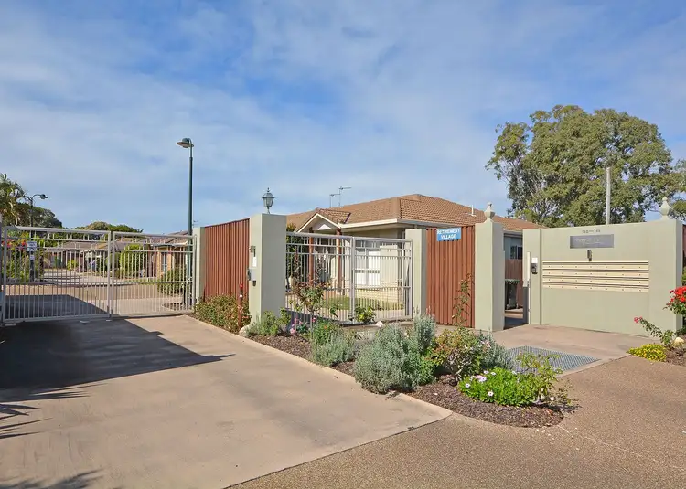 Third view of Homely unit listing, 4/142-146 Elizabeth Street, Urangan QLD 4655