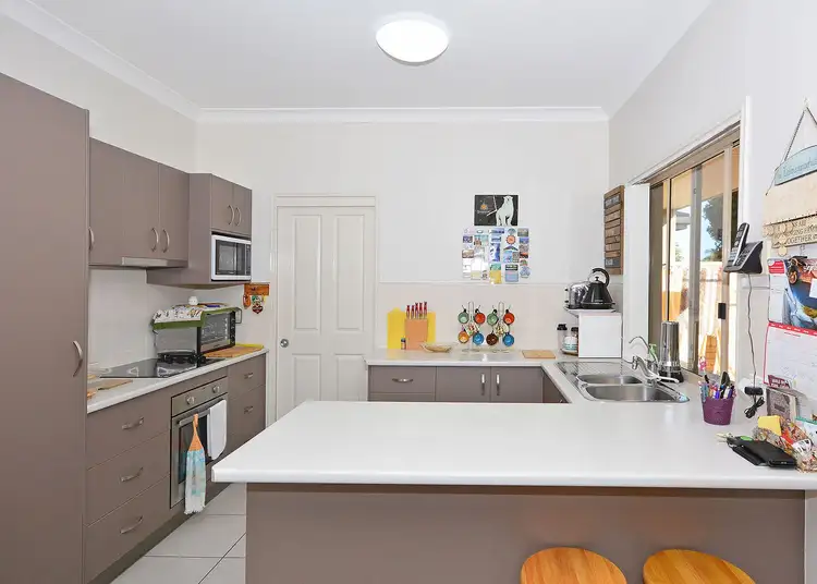 Sixth view of Homely unit listing, 4/142-146 Elizabeth Street, Urangan QLD 4655