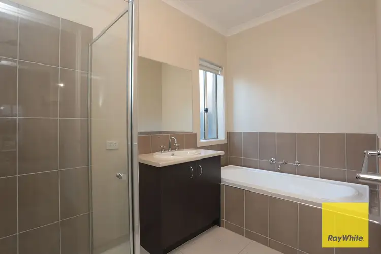 Fifth view of Homely house listing, 4 Jemma Avenue, Point Cook VIC 3030