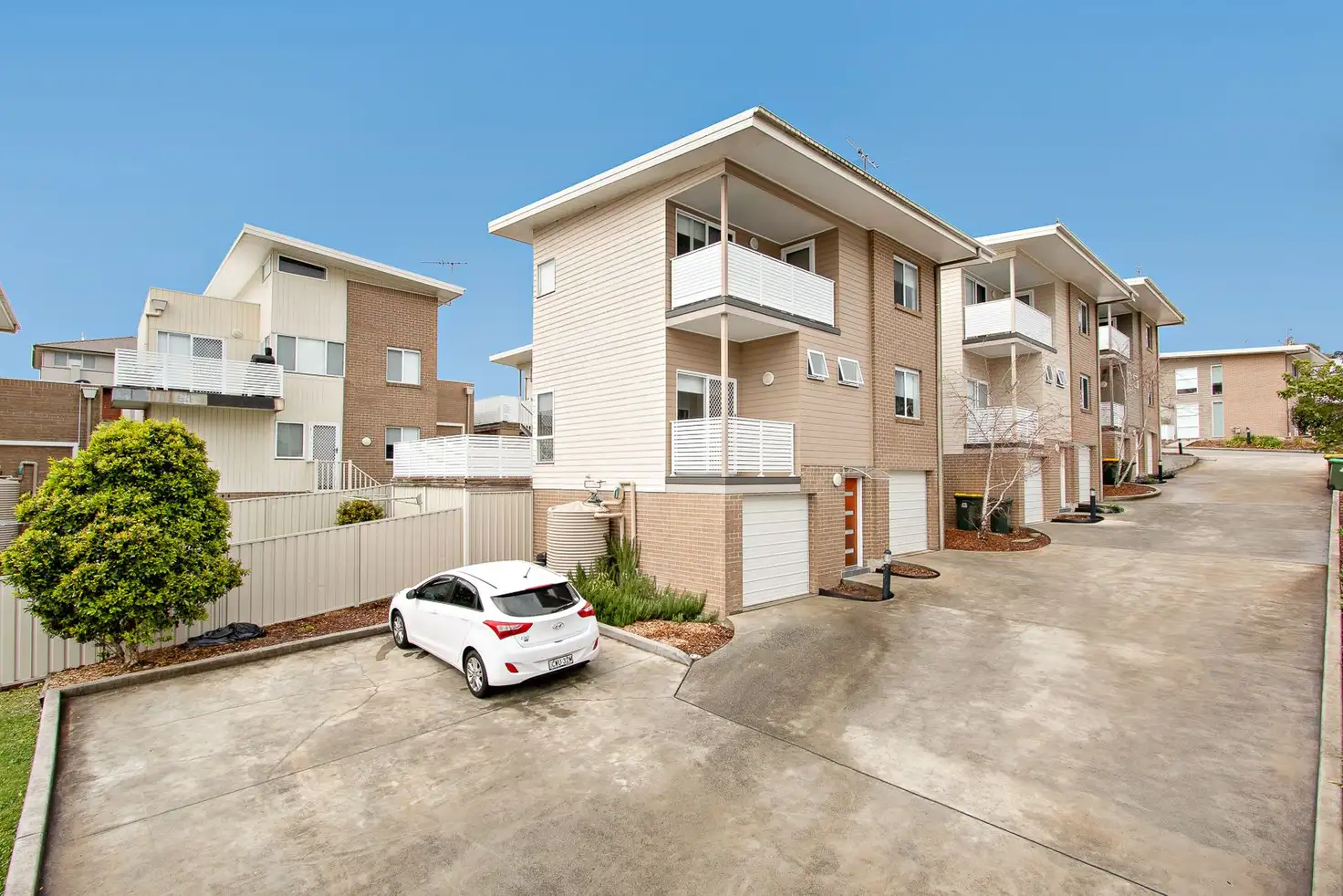 Main view of Homely townhouse listing, 14/4 Crawford Lane, Mount Hutton NSW 2290