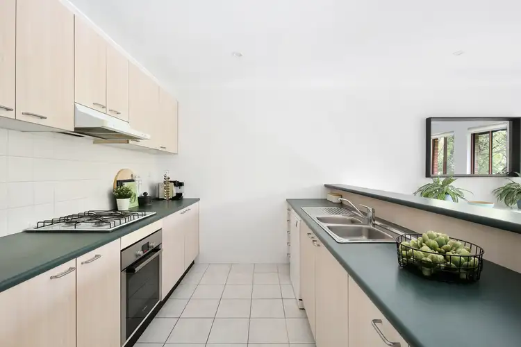Fifth view of Homely apartment listing, 3/2 Kensington Street, Waterloo NSW 2017