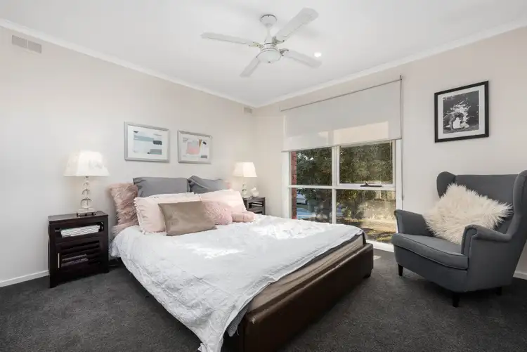 Seventh view of Homely house listing, 10 Penrith Crescent, Bundoora VIC 3083