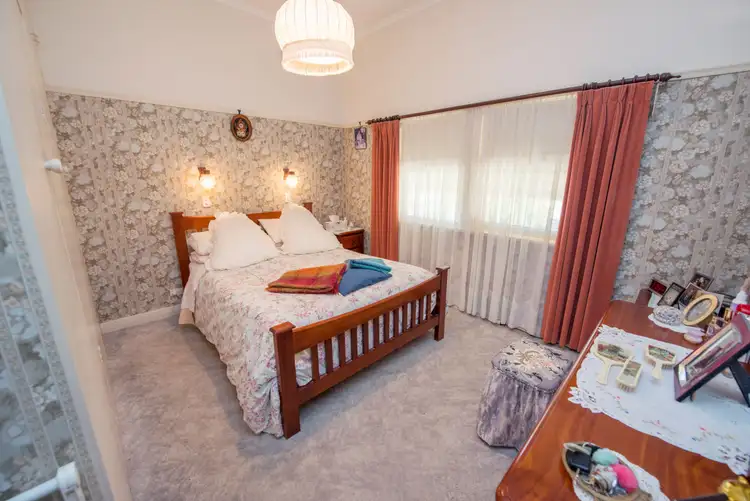 Sixth view of Homely house listing, 5 Barnett Street, Swan Hill VIC 3585