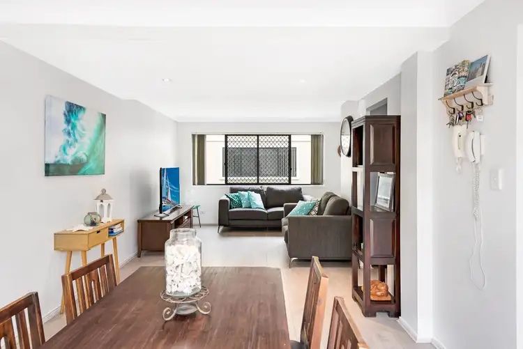 Main view of Homely unit listing, 2/16-18 Georgina Street, Woody Point QLD 4019