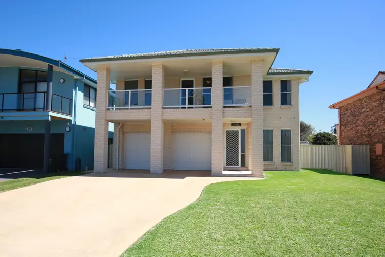 43 Eastbourne Avenue, Culburra Beach NSW 2540