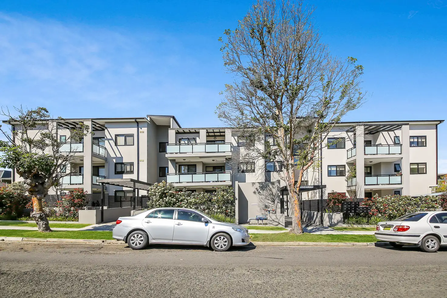 Main view of Homely unit listing, 4/27 Reynolds Avenue, Bankstown NSW 2200