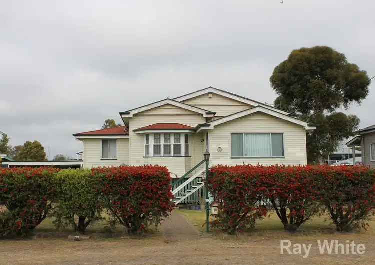 10 Scarlet Street, Dalby QLD 4405
