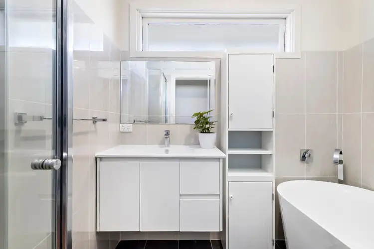 Sixth view of Homely unit listing, 2/16 Lanham Street, Oakleigh East VIC 3166
